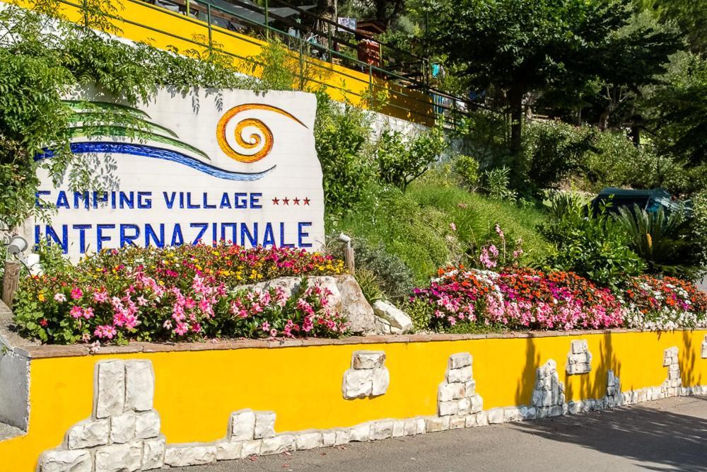 Camping Village Internazionale Sirolo Dış mekan fotoğraf