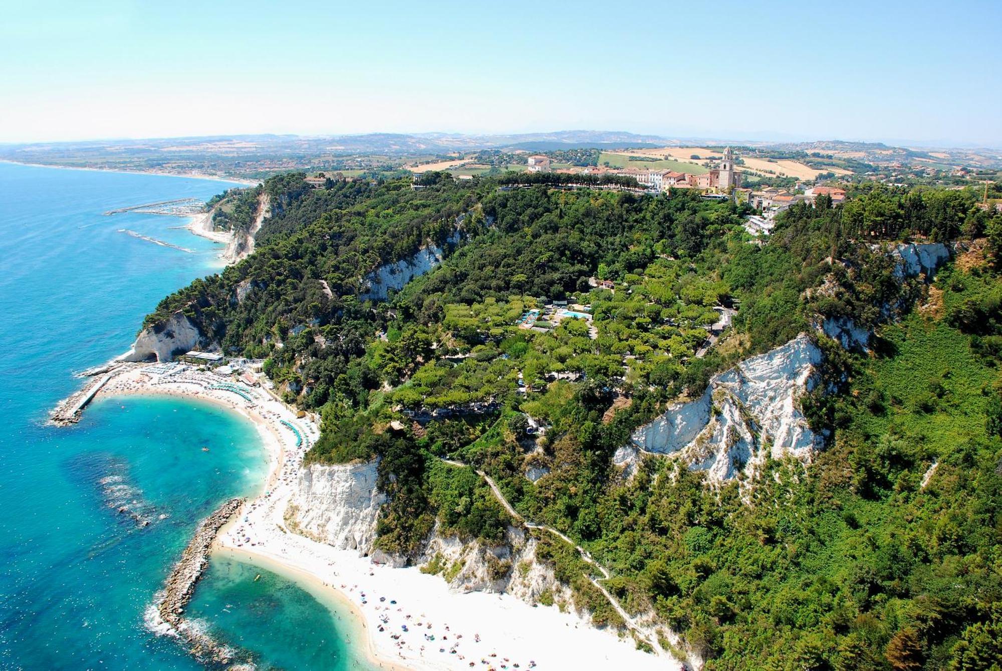 Camping Village Internazionale Sirolo Dış mekan fotoğraf