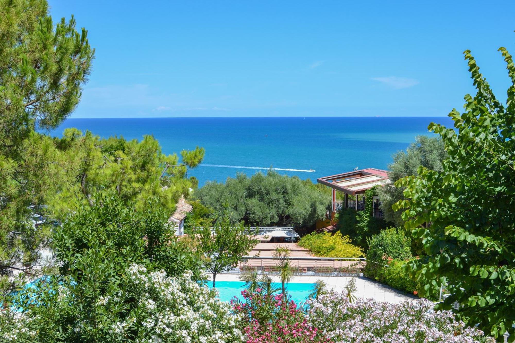 Camping Village Internazionale Sirolo Dış mekan fotoğraf